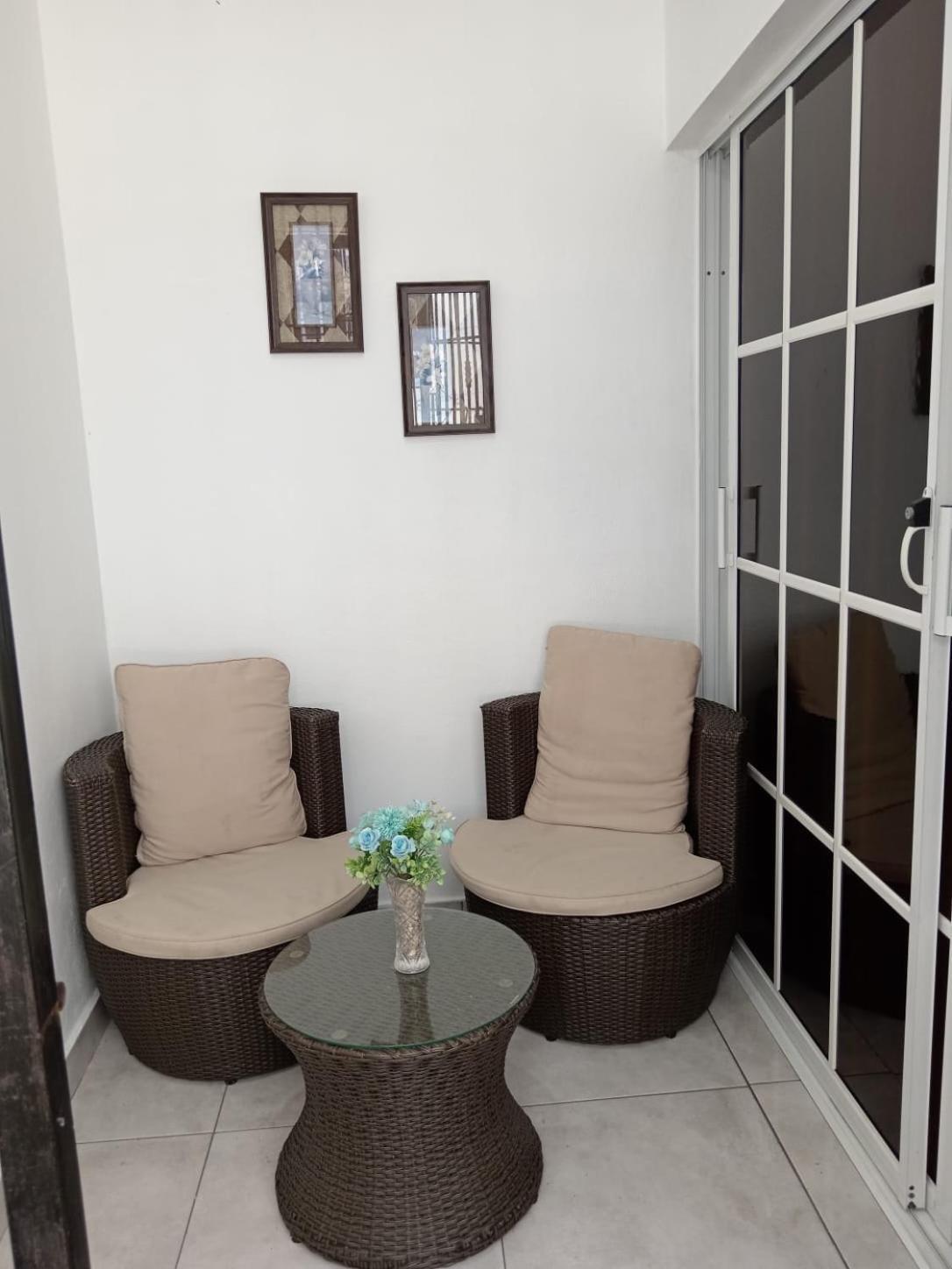 Apartamentos De 1 2 Y 3 Habitaciones ซานติอาโก เด ลอสกาบาเญโรส ภายนอก รูปภาพ