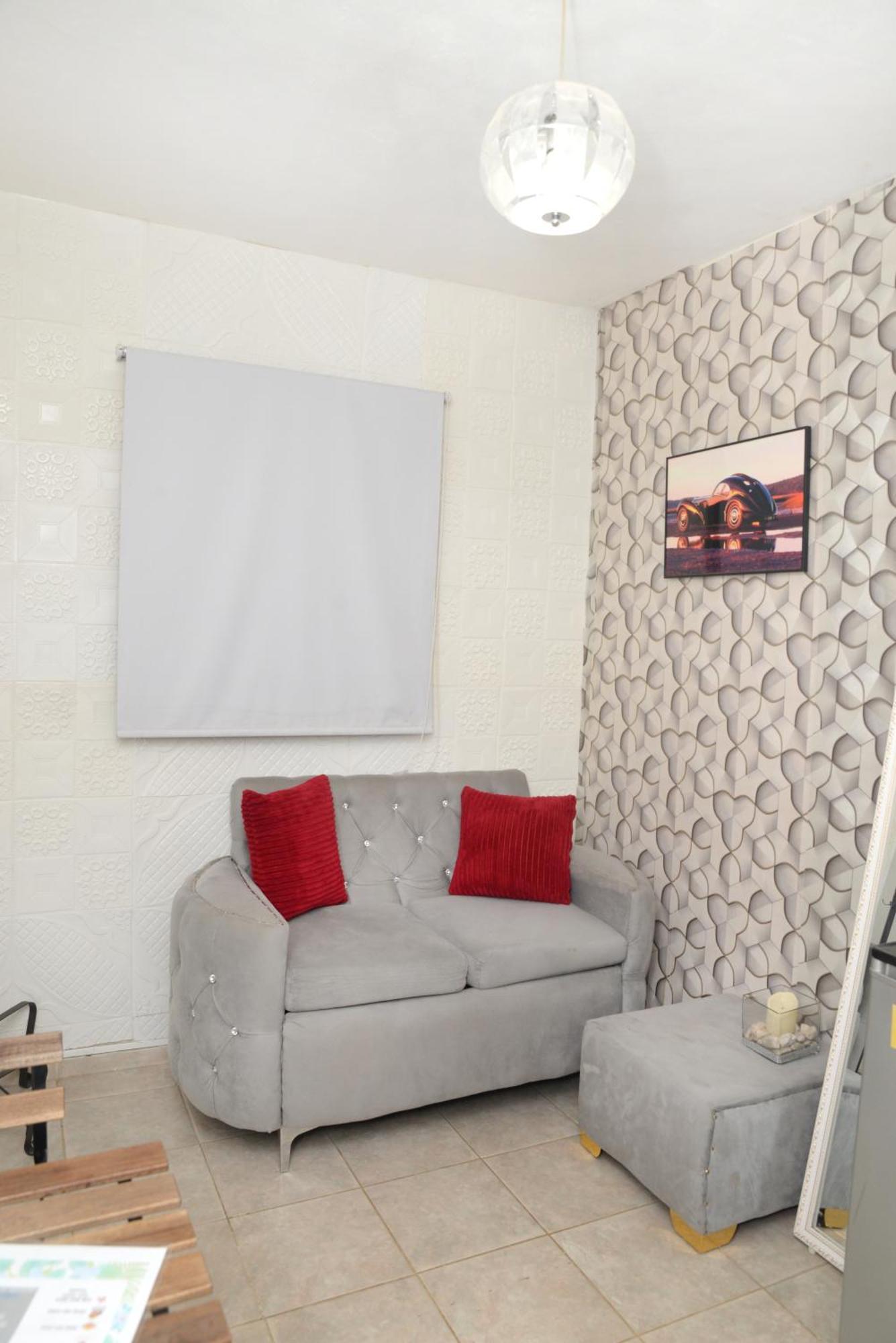 Apartamentos De 1 2 Y 3 Habitaciones ซานติอาโก เด ลอสกาบาเญโรส ห้อง รูปภาพ
