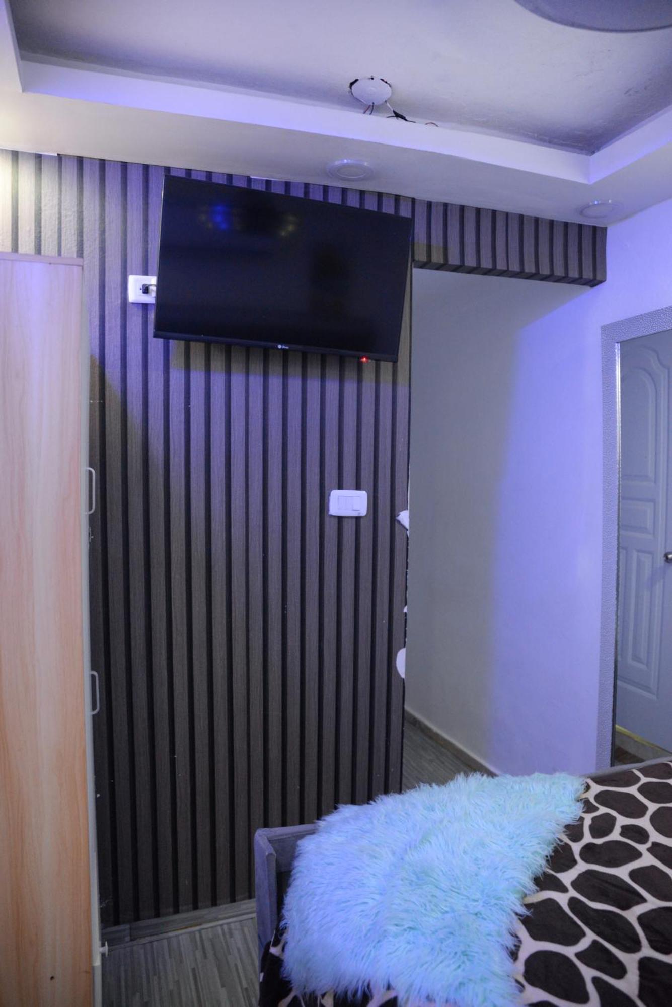 Apartamentos De 1 2 Y 3 Habitaciones ซานติอาโก เด ลอสกาบาเญโรส ภายนอก รูปภาพ